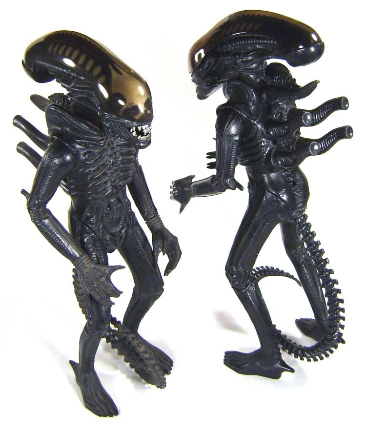A front and back image of a toy Alien figurine